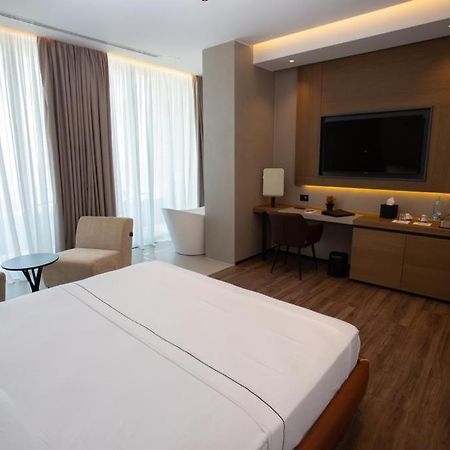 Nassau Hotel Dhërmi Екстериор снимка