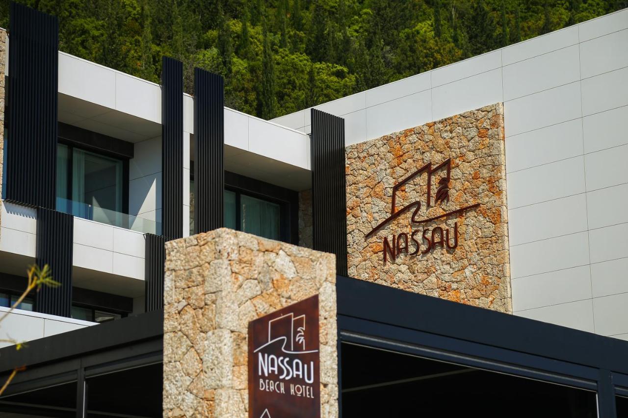 Nassau Hotel Dhërmi Екстериор снимка